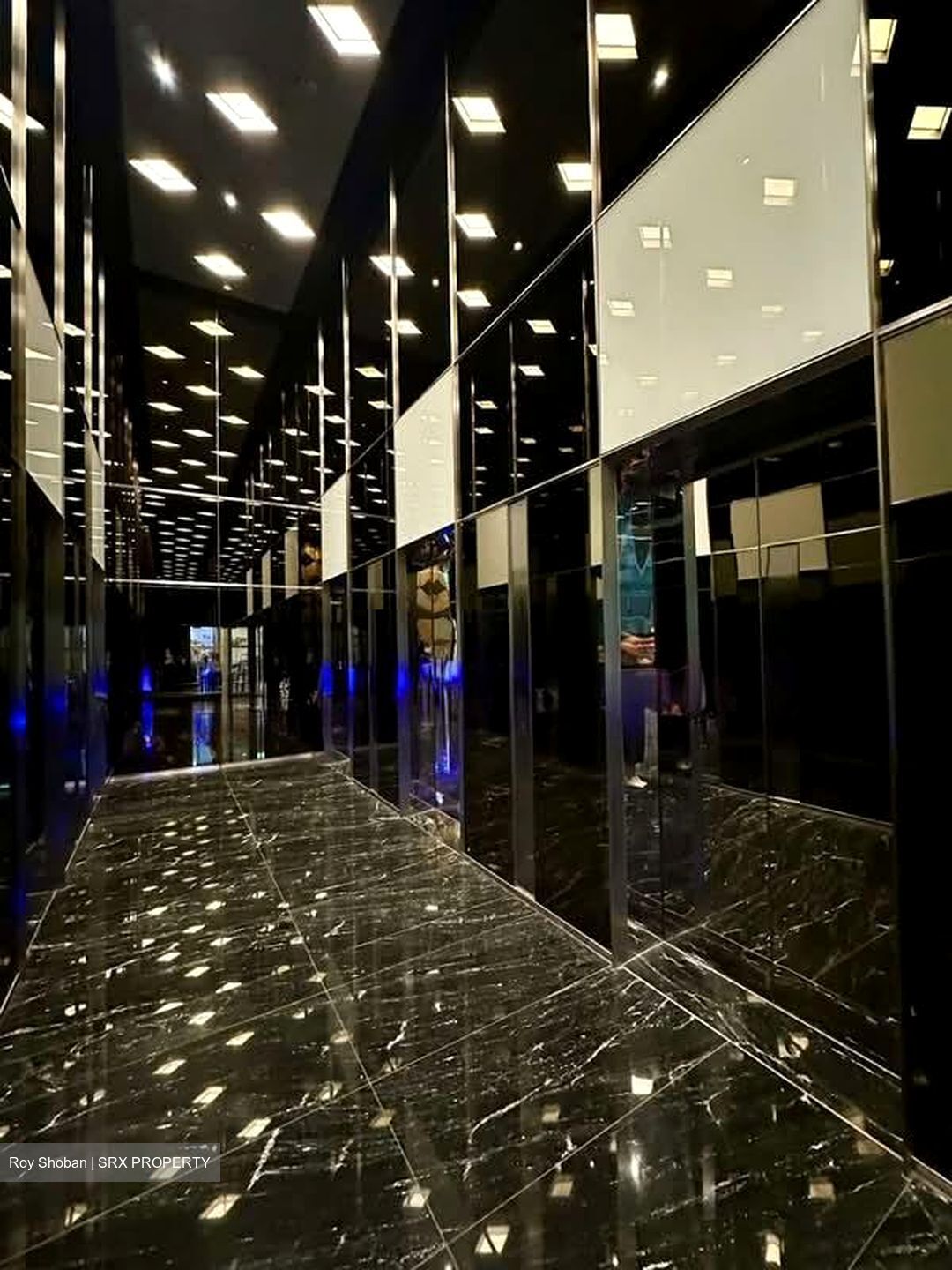 Centrium Square (D8), Office #534371121